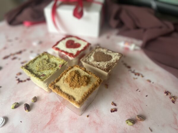 LOVE-ly Tiramisu Treatbox - Image 2