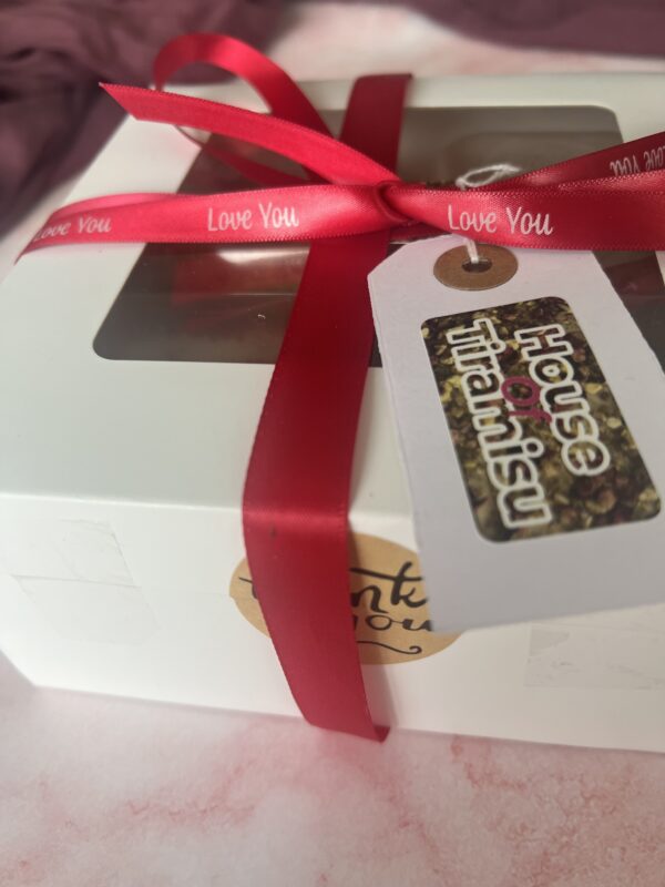 LOVE-ly Tiramisu Treatbox - Image 6