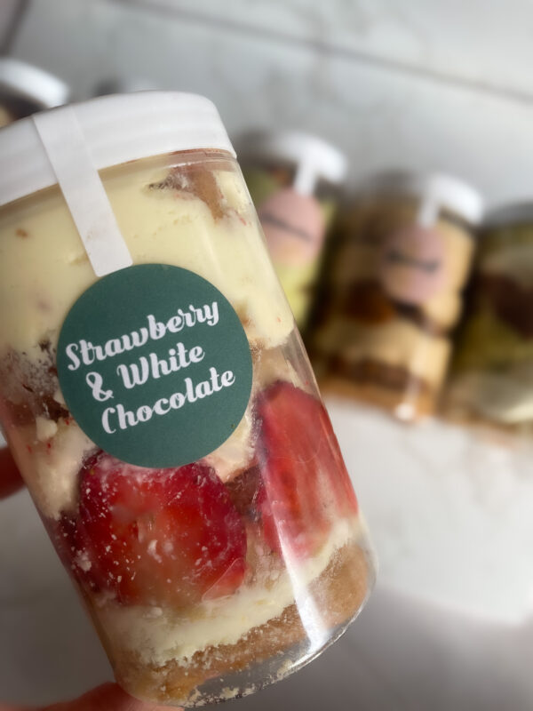 Strawberry & White Chocolate Tiramisu Jar - Image 2